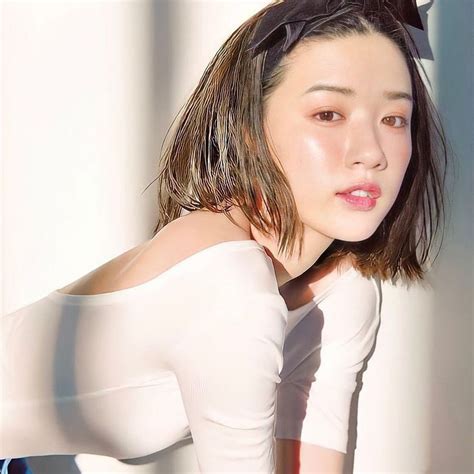 永野芽郁sex|永野芽郁のエロ画像まとめ。濡れ場イキ顔・フェラ顔、水着姿など